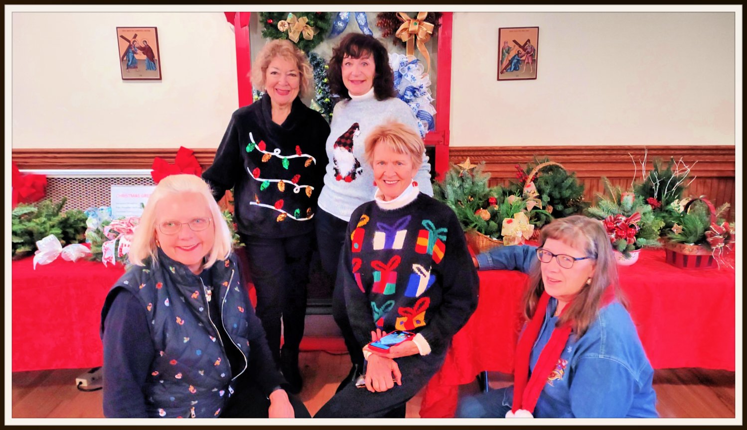 Over 11,000 raised at St. Mark’s Christmas bazaar The Islip Bulletin